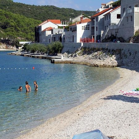 Apartments By The Sea Pucisca, Brac - 770 Exterior foto